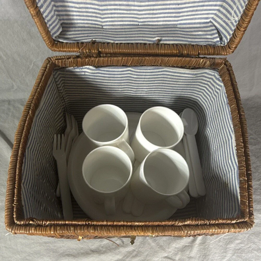Wicker Picnic Basket Set for 4, Striped Liner, Plates Cups Flatware, 20pc